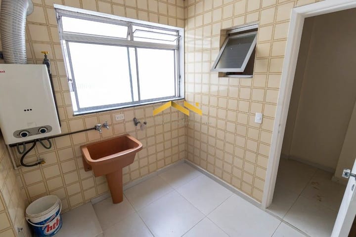 Apartamento à venda com 3 quartos, 121m² - Foto 13