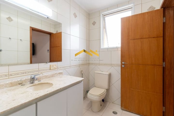 Casa à venda com 3 quartos, 318m² - Foto 14