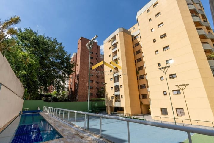 Apartamento à venda com 3 quartos, 243m² - Foto 29