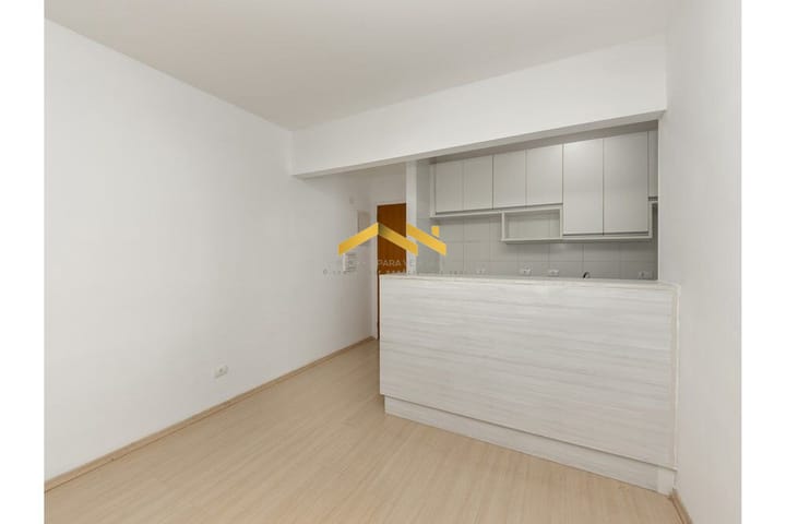 Apartamento à venda com 2 quartos, 77m² - Foto 3