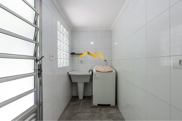 Casa à venda com 3 quartos, 192m² - Foto 12