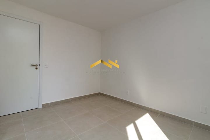 Casa à venda com 2 quartos, 121m² - Foto 11