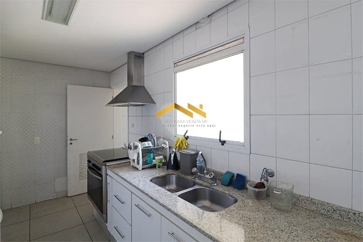 Apartamento à venda com 3 quartos, 170m² - Foto 23