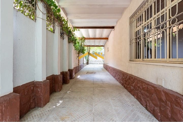 Casa à venda com 3 quartos, 200m² - Foto 25