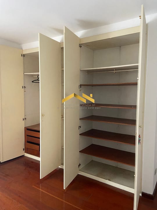 Apartamento à venda com 4 quartos, 154m² - Foto 5