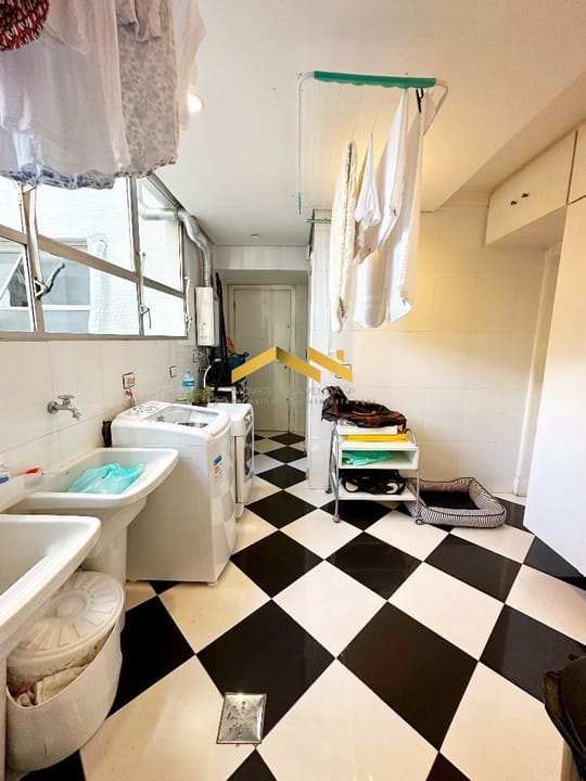 Apartamento à venda com 2 quartos, 183m² - Foto 3