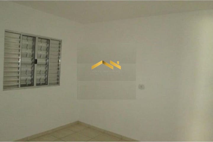 Casa à venda com 3 quartos, 96m² - Foto 4