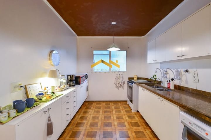 Apartamento à venda com 4 quartos, 210m² - Foto 37