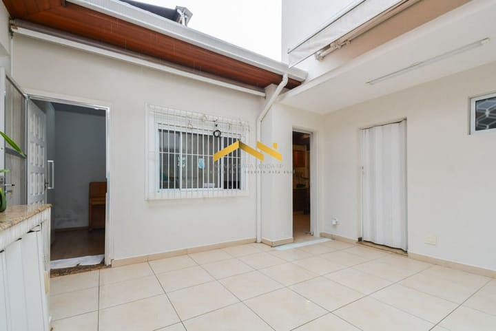 Casa à venda com 3 quartos, 200m² - Foto 16