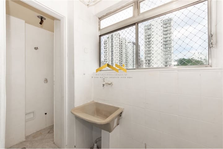 Apartamento à venda com 2 quartos, 70m² - Foto 11