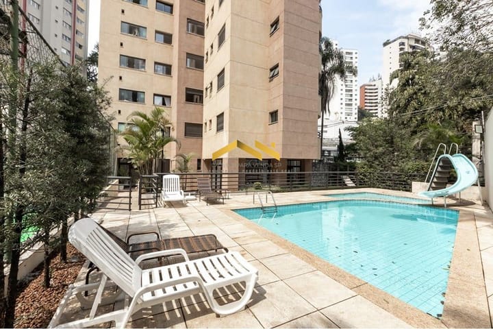 Apartamento à venda com 3 quartos, 150m² - Foto 7