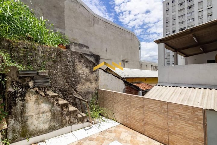 Casa à venda com 2 quartos, 140m² - Foto 15