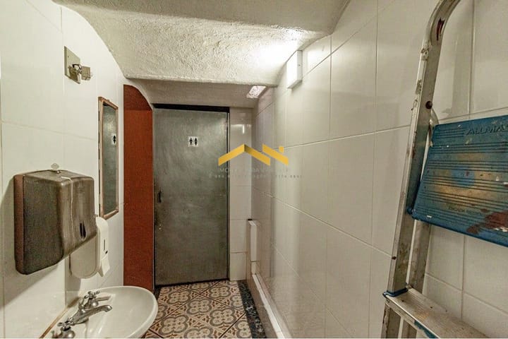 Casa à venda com 3 quartos, 154m² - Foto 8