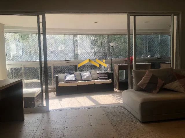 Apartamento à venda com 3 quartos, 169m² - Foto 1