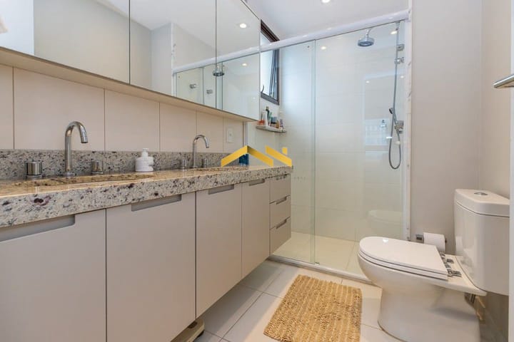 Apartamento à venda com 3 quartos, 189m² - Foto 10