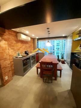 Apartamento à venda com 2 quartos, 77m² - Foto 1