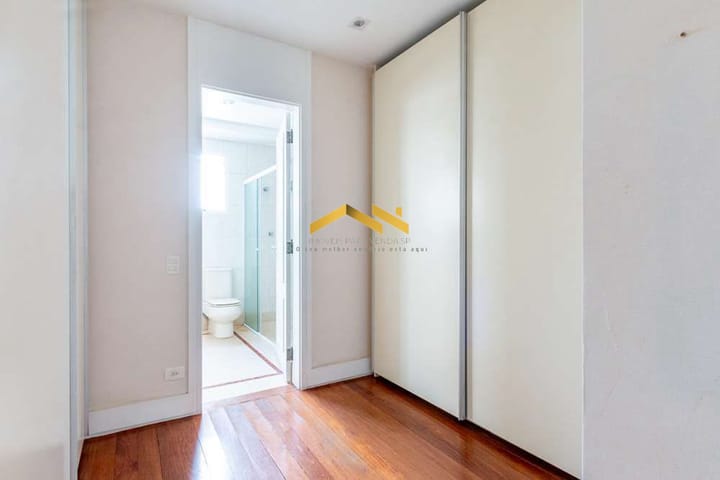 Apartamento à venda com 4 quartos, 211m² - Foto 41