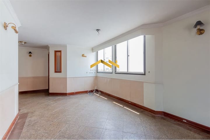 Apartamento à venda com 3 quartos, 160m² - Foto 7