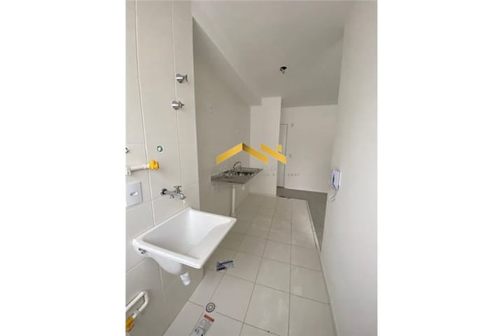 Apartamento à venda com 2 quartos, 41m² - Foto 13