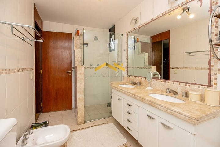 Apartamento à venda com 3 quartos, 225m² - Foto 6