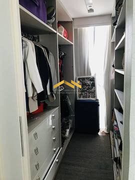 Apartamento à venda com 3 quartos, 272m² - Foto 13