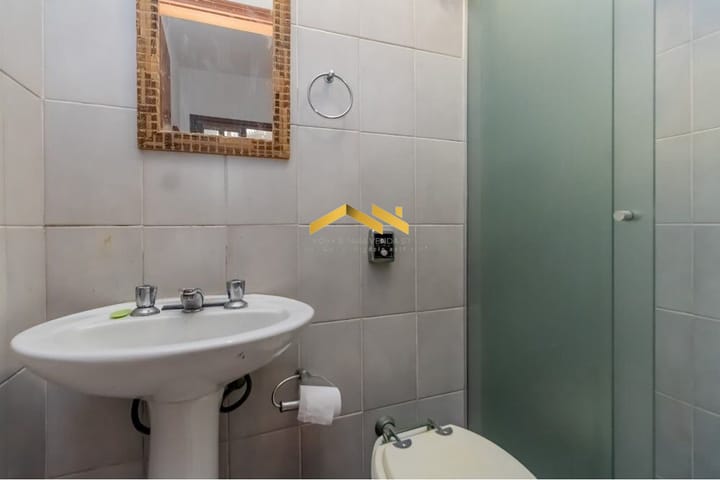 Casa à venda com 4 quartos, 310m² - Foto 30