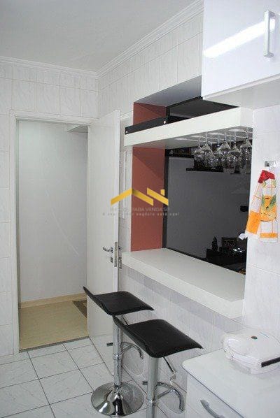 Apartamento à venda com 2 quartos, 71m² - Foto 18