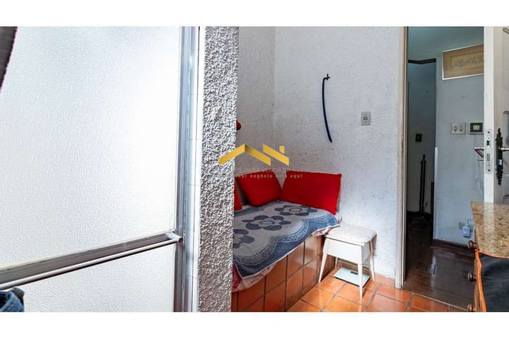 Casa à venda com 3 quartos, 120m² - Foto 43