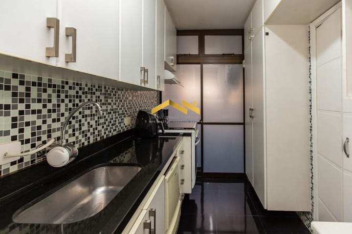 Apartamento à venda com 2 quartos, 89m² - Foto 32