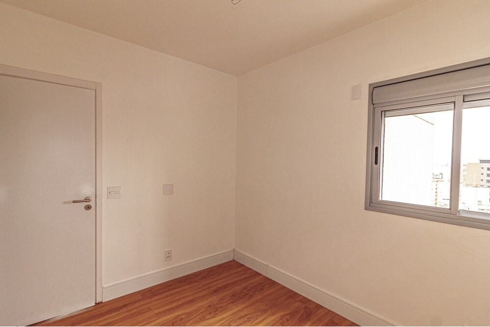 Apartamento à venda com 3 quartos, 196m² - Foto 27