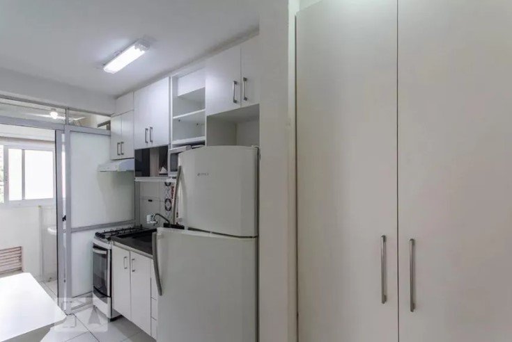 Apartamento à venda com 2 quartos, 68m² - Foto 11