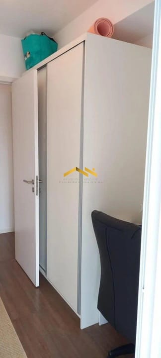 Apartamento à venda com 2 quartos, 68m² - Foto 13