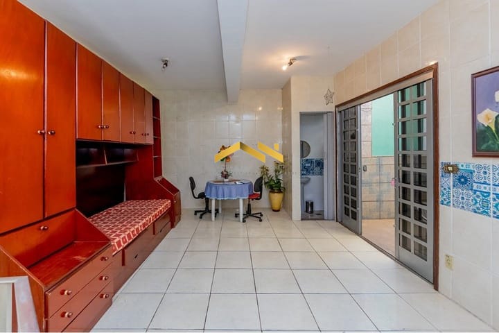 Casa à venda com 3 quartos, 150m² - Foto 7