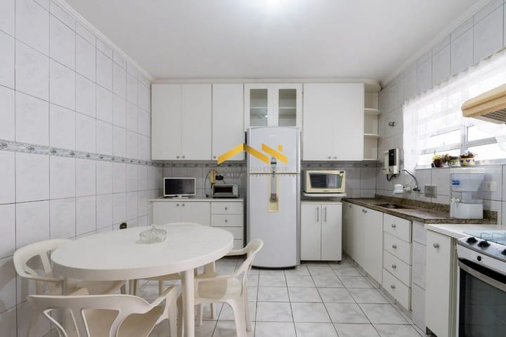 Casa à venda com 3 quartos, 145m² - Foto 29