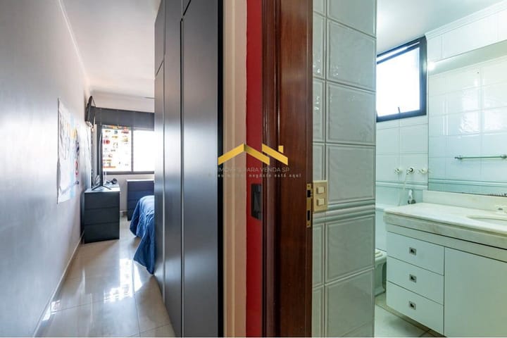 Apartamento à venda com 4 quartos, 200m² - Foto 4