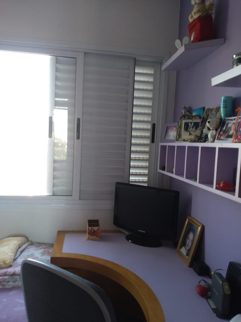 Apartamento à venda com 3 quartos, 83m² - Foto 19