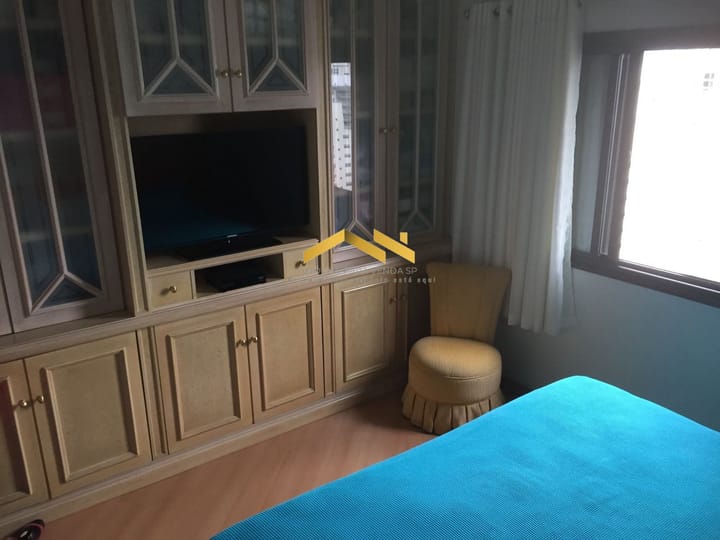 Apartamento à venda com 4 quartos, 200m² - Foto 19