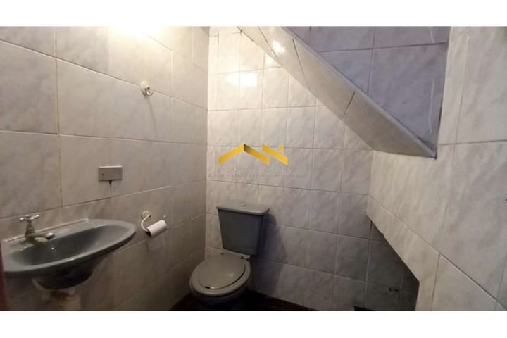 Casa à venda com 3 quartos, 222m² - Foto 19