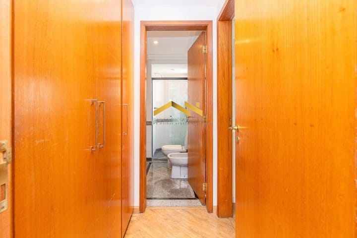 Apartamento à venda com 3 quartos, 220m² - Foto 6