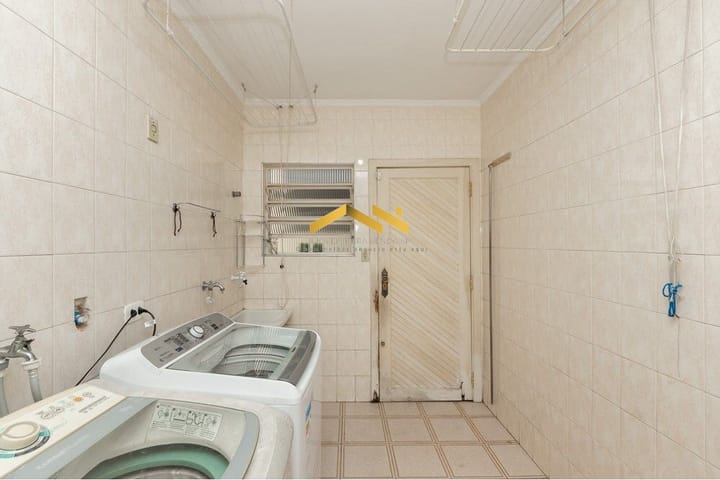 Casa à venda com 4 quartos, 207m² - Foto 12