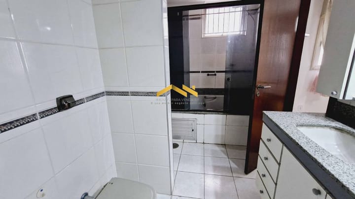 Apartamento à venda com 3 quartos, 190m² - Foto 15