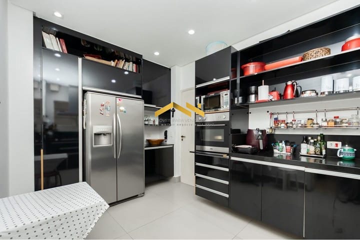 Apartamento à venda com 3 quartos, 195m² - Foto 8