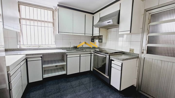 Apartamento à venda com 3 quartos, 190m² - Foto 41