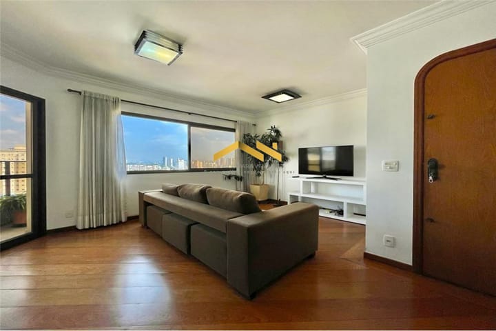 Apartamento à venda com 3 quartos, 246m² - Foto 1