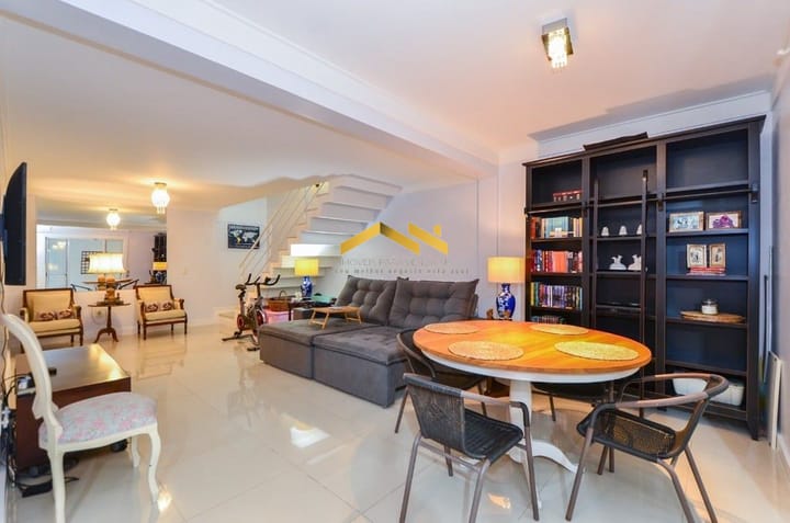 Casa à venda com 4 quartos, 271m² - Foto 21