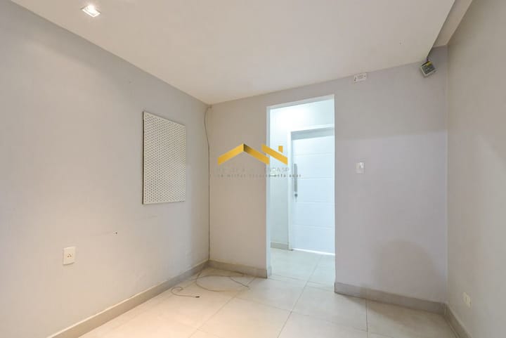 Casa à venda com 4 quartos, 205m² - Foto 26