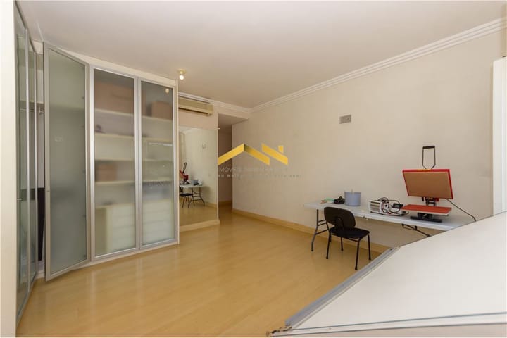 Casa à venda com 4 quartos, 700m² - Foto 9