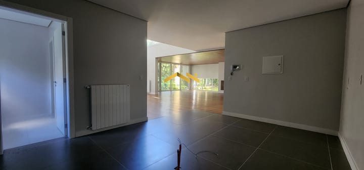 Casa à venda com 4 quartos, 345m² - Foto 10