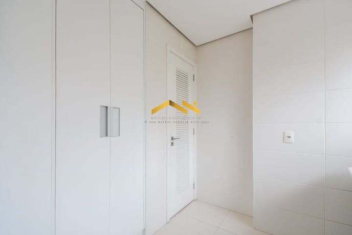 Apartamento à venda com 3 quartos, 157m² - Foto 7