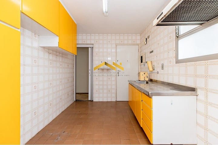 Apartamento à venda com 2 quartos, 90m² - Foto 2